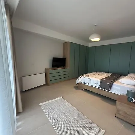 Puerto Del Sol * Vlorë