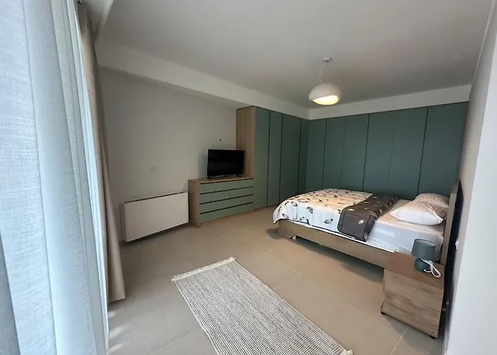 Puerto Del Sol * Vlorë